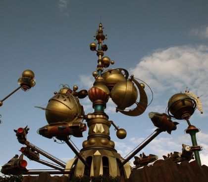 orbitron attraktion disneyland paris weltraum