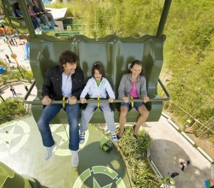 Atemberaubende Attraktion Parachute Drop