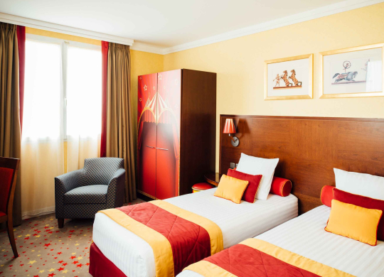 Angebote Hotel Grand Magic Disneyland Paris